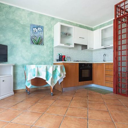 Roccabianca Rooms & Studios Стинтино Экстерьер фото