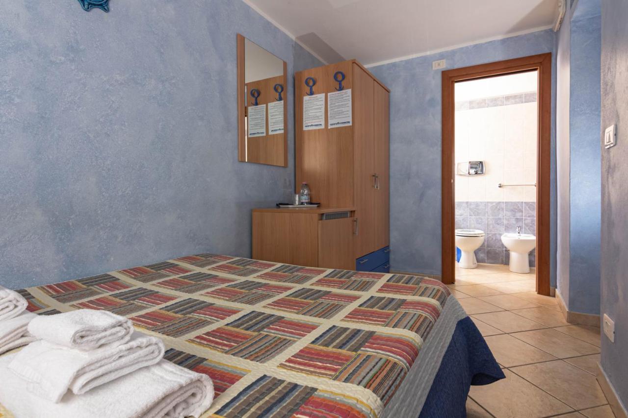 Roccabianca Rooms & Studios Стинтино Экстерьер фото