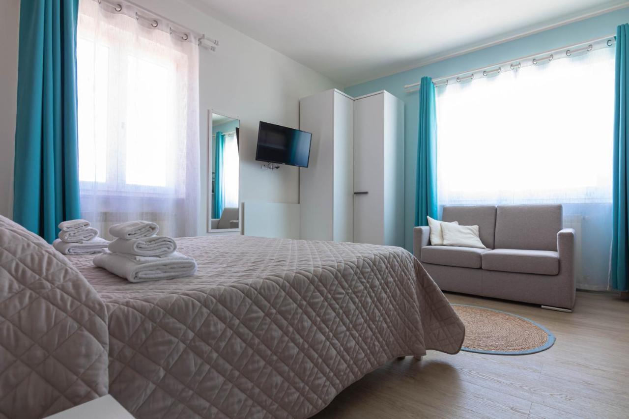 Roccabianca Rooms & Studios Стинтино Экстерьер фото