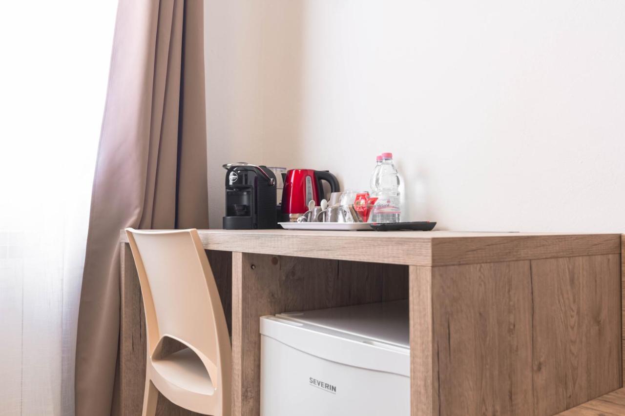 Roccabianca Rooms & Studios Стинтино Экстерьер фото