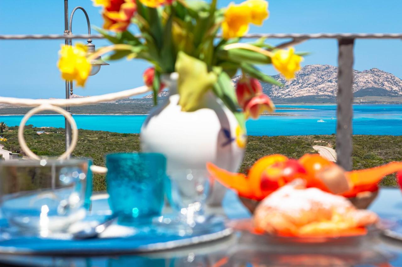 Roccabianca Rooms & Studios Стинтино Экстерьер фото