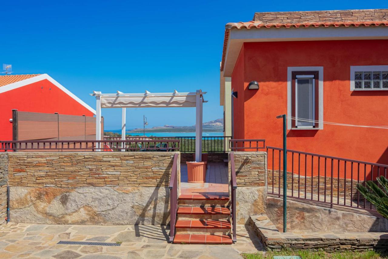 Roccabianca Rooms & Studios Стинтино Экстерьер фото